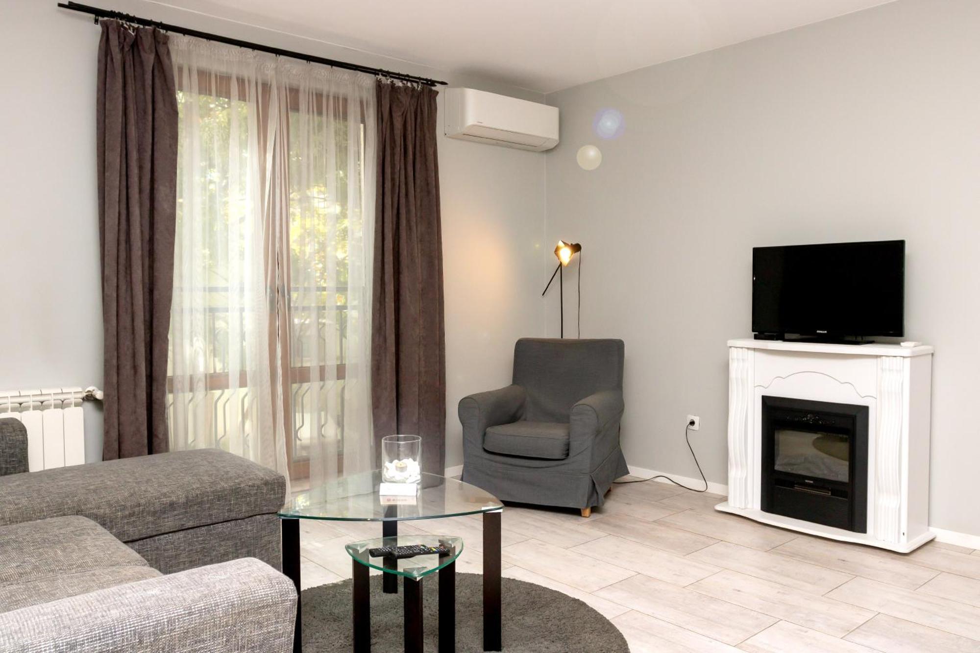Mon Ami Apart In Studentski Grad Area Sofia Ngoại thất bức ảnh