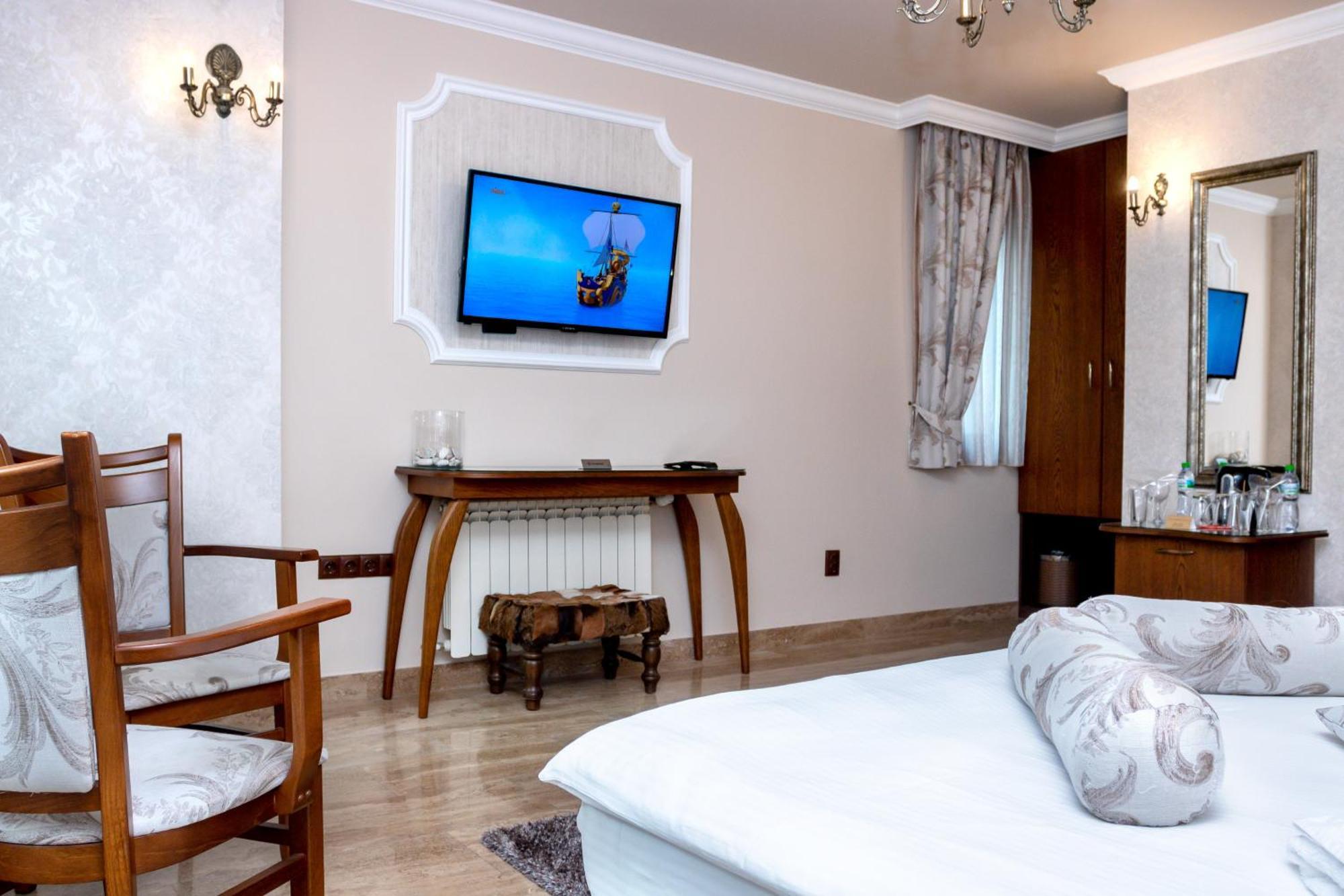 Mon Ami Apart In Studentski Grad Area Sofia Ngoại thất bức ảnh