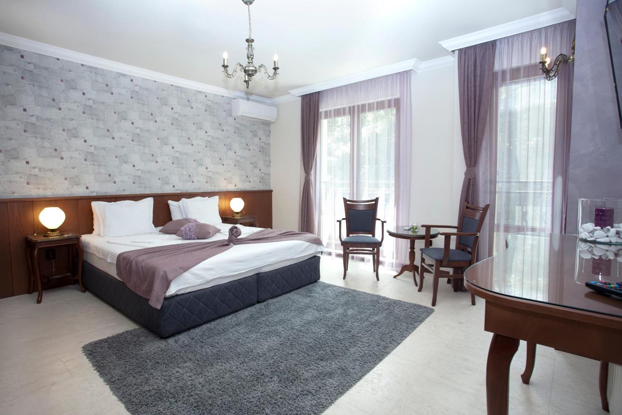 Mon Ami Apart In Studentski Grad Area Sofia Ngoại thất bức ảnh